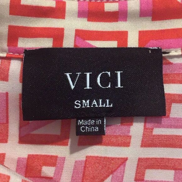 VICI Brenleigh Pink Red Geometric Print Poly Satin Button Down Tunic Mini Dress - Picture 14 of 16
